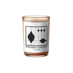 דס דורגה נר ריחני ברגמונט סופיריר 198 גרם DS & Durga Bergamot Superior Candle 198 g